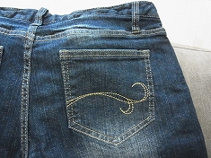 大きなサイズのショートパンツ