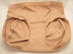 トラタニショーツ