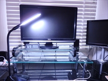 アイリス　オーヤマ　LEDデスクライト　PDL-101