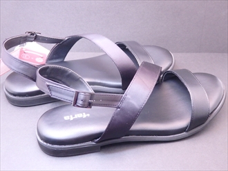 La farfa　ラファモのサンダル