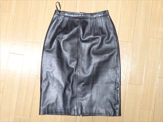 羊革スカートのカビ