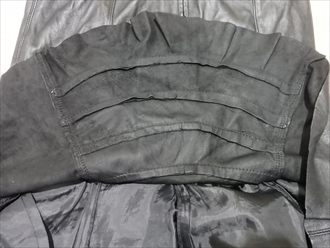 羊革スカートのカビ