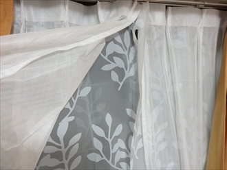 冷気侵入禁止　冷気を防ぐあったかカーテン