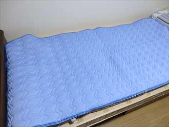 しまむら　超Cool ひんやり高通気敷パッド